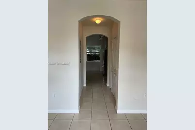10850 SW 243rd Ln, Homestead, FL 33032 - Photo 5