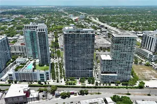 121 NE 34th St, Miami, FL 33137 - Photo 23