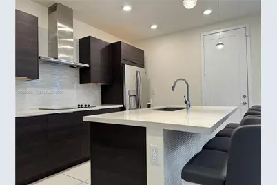 6472 NW 103rd Pl, Doral, FL 33178 - Photo 13