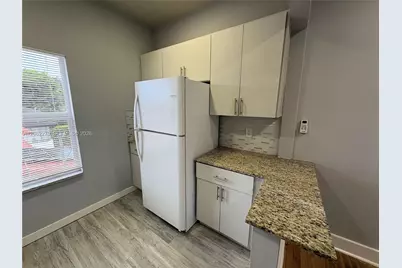 3237 SW 4th St #9, Miami, FL 33135 - Photo 7