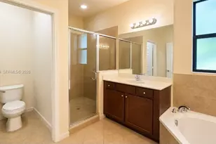 8890 W 33rd Ave, Hialeah, FL 33018 - Photo 23