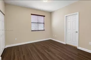 8890 W 33rd Ave, Hialeah, FL 33018 - Photo 27