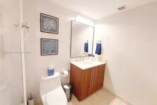 6365 Collins Ave, Miami Beach, FL 33141 - Photo 15
