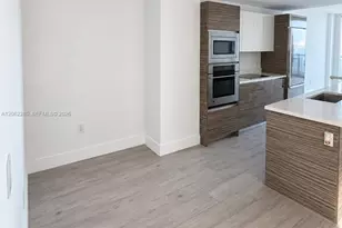 460 NE 28th St, Miami, FL 33137 - Photo 3