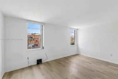 1900 W 68th St #B203, Hialeah, FL 33014 - Photo 29