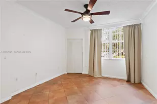 19701 E Country Club Dr, Aventura, FL 33180 - Photo 13