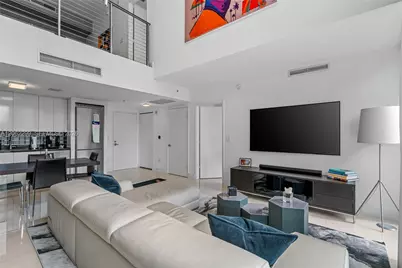 92 SW 3rd St #708, Miami, FL 33130 - Photo 7