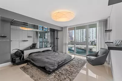 92 SW 3rd St #708, Miami, FL 33130 - Photo 15