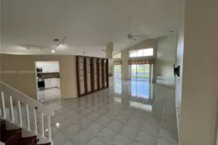 1540 W Lacosta Dr W, Pembroke Pines, FL 33027 - Photo 3