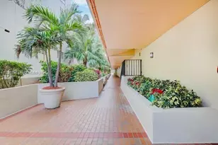 1623 Collins Ave, Miami Beach, FL 33139 - Photo 45