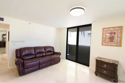 1623 Collins Ave #215, Miami Beach, FL 33139 - Photo 19