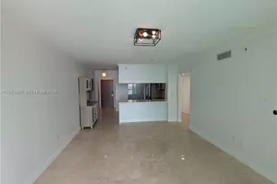 31 SE 5, Miami, FL 33131 - Photo 7