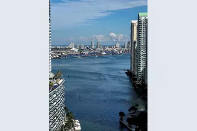 31 SE 5 #3002, Miami, FL 33131 - Photo 23