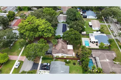 5122 SW 92nd Ter, Cooper City, FL 33328 - Photo 31
