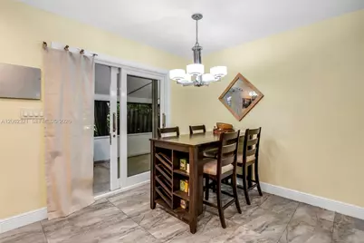 2115 NE 15th Ave, Wilton Manors, FL 33305 - Photo 7