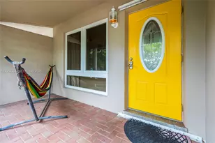 2115 NE 15th Ave, Wilton Manors, FL 33305 - Photo 27