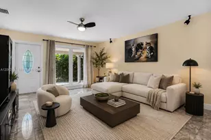 2115 NE 15th Ave, Wilton Manors, FL 33305 - Photo 3