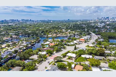 2115 NE 15th Ave, Wilton Manors, FL 33305 - Photo 37