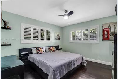 2115 NE 15th Ave, Wilton Manors, FL 33305 - Photo 9
