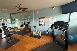 3250 NE 28th St, Fort Lauderdale, FL 33308 - Photo 25