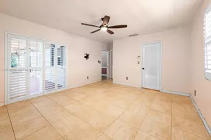 8331 SW 156th St, Palmetto Bay, FL 33157 - Photo 15