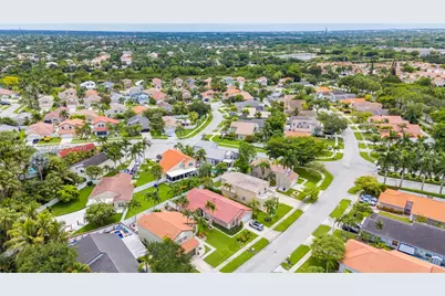 17513 NW 10th St, Pembroke Pines, FL 33029 - Photo 43
