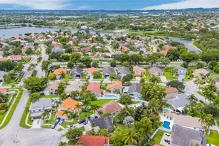 17513 NW 10th St, Pembroke Pines, FL 33029 - Photo 47