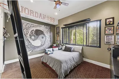 10708 Indian Trl, Cooper City, FL 33328 - Photo 33
