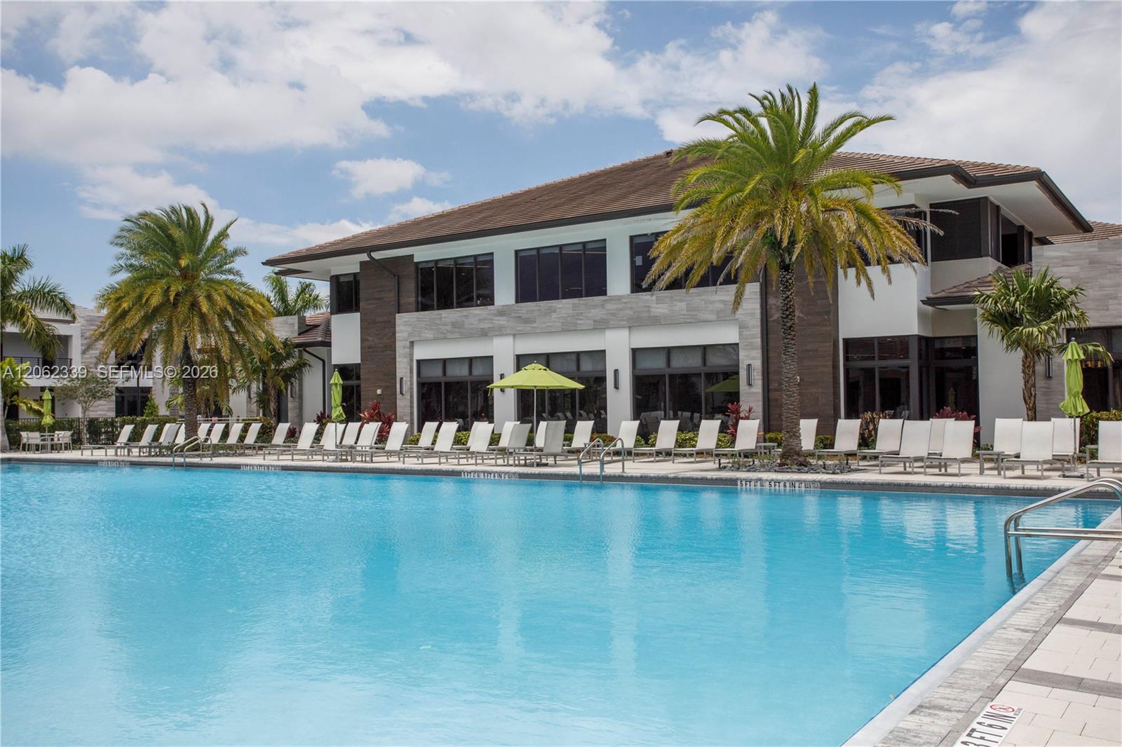 8001 NW 41st St #F-106 - 8001 NW 41st St #F-106, Doral, FL 33166 Luxury Property | Jose Angel Pina