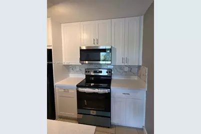4400 W 16th Ave #432, Hialeah, FL 33012 - Photo 7