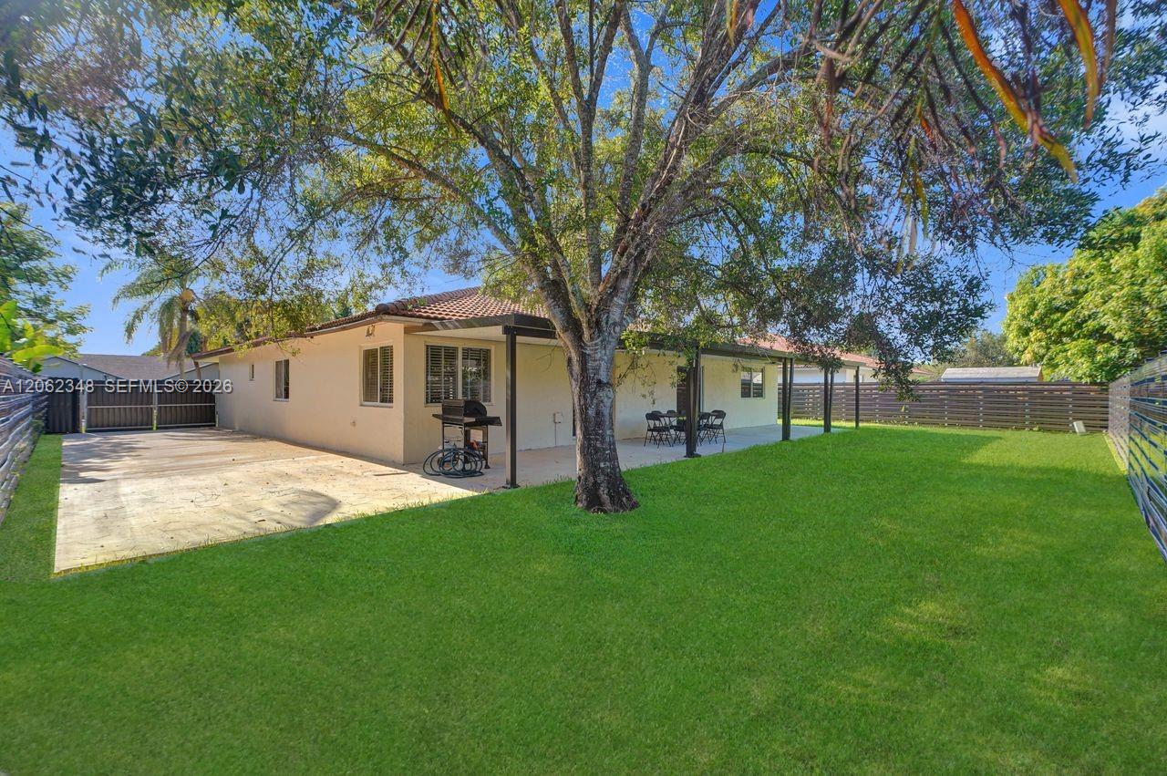 581 SW 169th Way - 581 SW 169th Way, Weston, FL 33326 Luxury Property | Jose Angel Pina