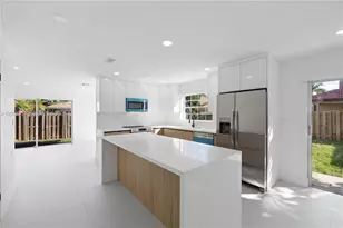 10953 SW 151st Pl, Miami, FL 33196 - Photo 3