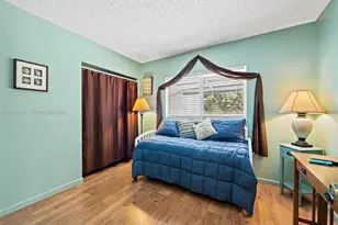 2841 NW 69th Ct, Fort Lauderdale, FL 33309 - Photo 11