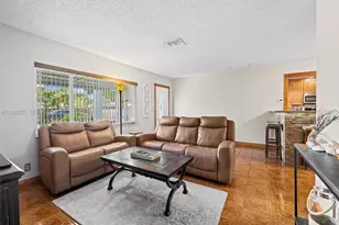 2841 NW 69th Ct, Fort Lauderdale, FL 33309 - Photo 5