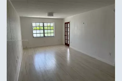 251 Galen Dr #302, Key Biscayne, FL 33149 - Photo 9