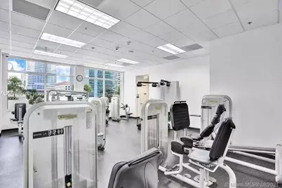 1200 Brickell Bay Dr #2502, Miami, FL 33131 - Photo 23