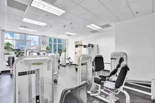 1200 Brickell Bay Dr, Miami, FL 33131 - Photo 23