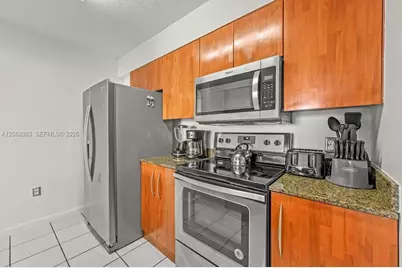 1200 Brickell Bay Dr #2502, Miami, FL 33131 - Photo 9