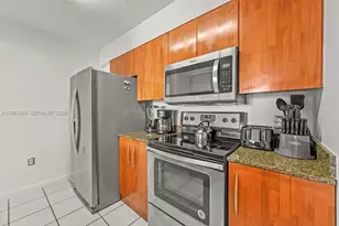 1200 Brickell Bay Dr, Miami, FL 33131 - Photo 9