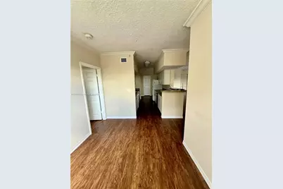 11600 SW 2nd St #18208, Pembroke Pines, FL 33025 - Photo 15