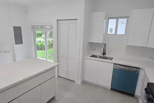 141 NW 11th St, Pompano Beach, FL 33060 - Photo 5