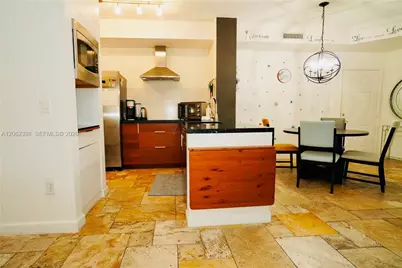 1900 Van Buren St #118B, Hollywood, FL 33020 - Photo 7