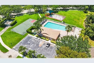 1844 SW 102nd Way, Miramar, FL 33025 - Photo 35