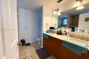 1033 SW 9th Ct, Miami, FL 33130 - Photo 17