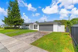 17630 SW 108th Ct, Miami, FL 33157 - Photo 3