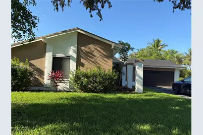 11905 Sailboat Dr, Cooper City, FL 33026 - Photo 1