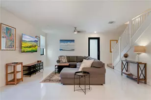 10425 NW 82nd St, Doral, FL 33178 - Photo 7