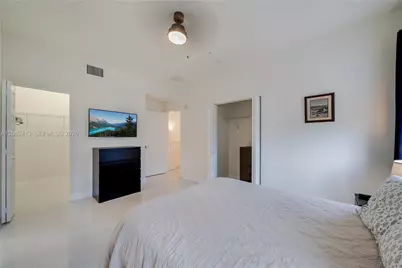 10425 NW 82nd St #4, Doral, FL 33178 - Photo 17