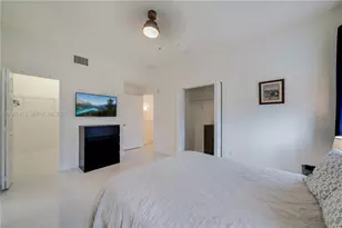 10425 NW 82nd St, Doral, FL 33178 - Photo 17