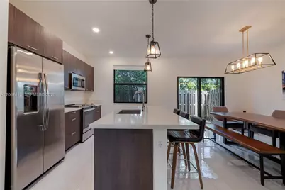 10425 NW 82nd St #4, Doral, FL 33178 - Photo 11